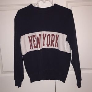 Brandy Melville New York crewneck
